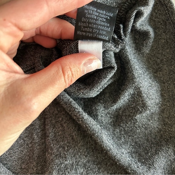 Marc Anthony Charcoal Heather Grey Button Down Soft Shirt - Picture 8 of 12